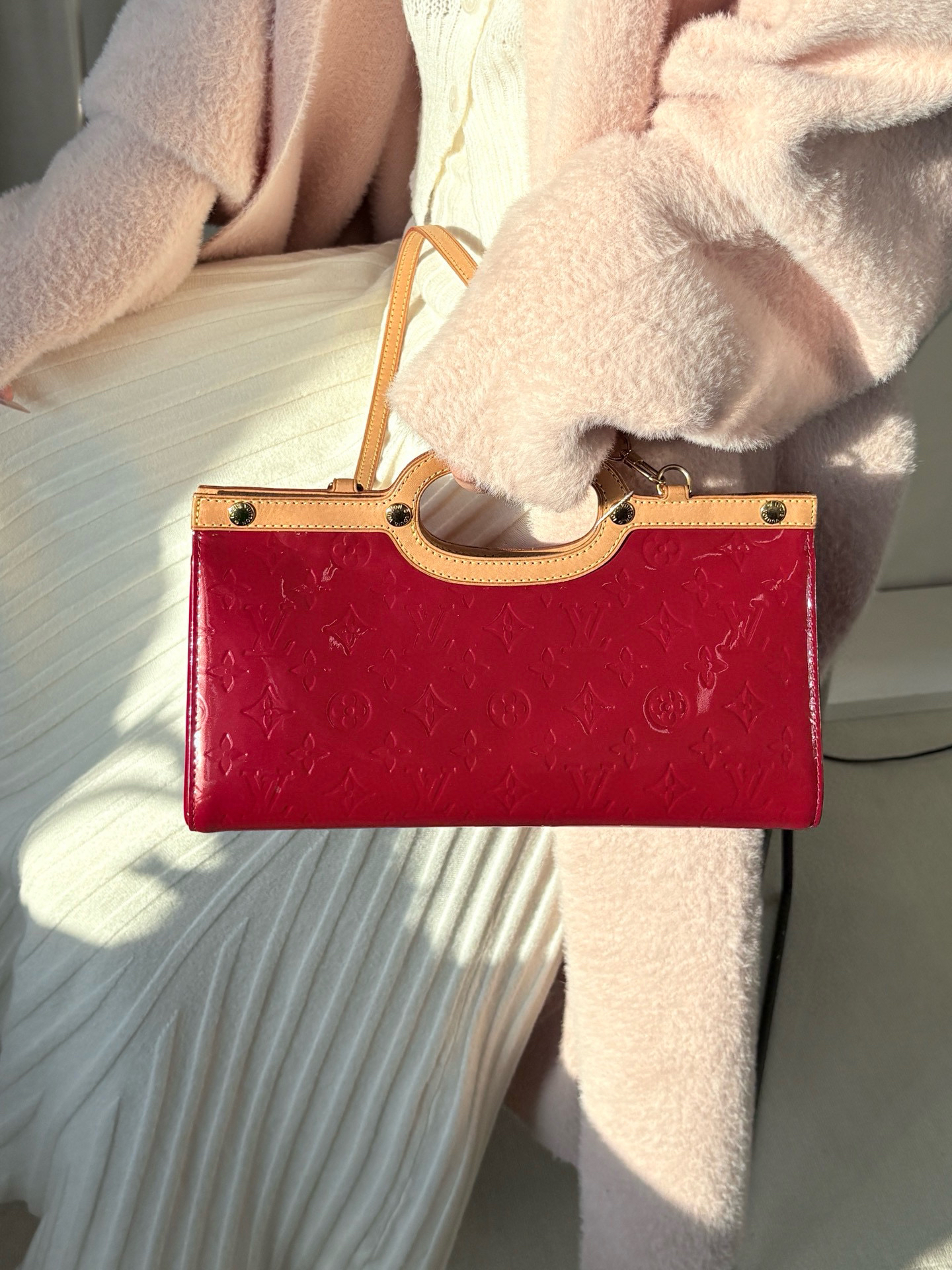 95新 LouisVuitton/路易威登 lv 酒红色漆皮医生单肩包(K)