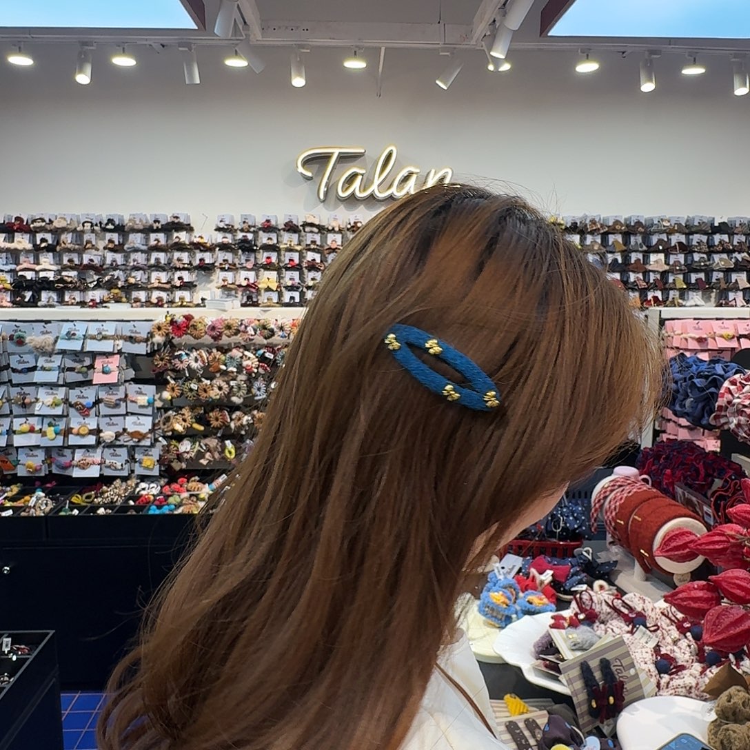 非金属蓝色拜拜夹蝴蝶结