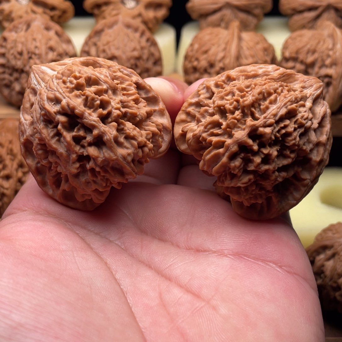 文玩核桃吊坠43全品三角满天星