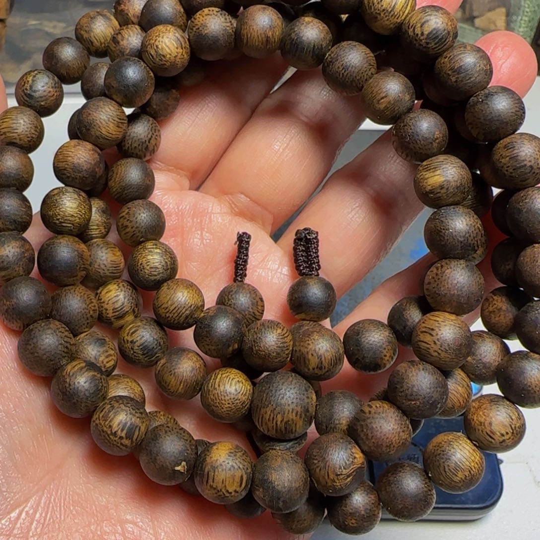 木海*卡8圆珠、27.9克..