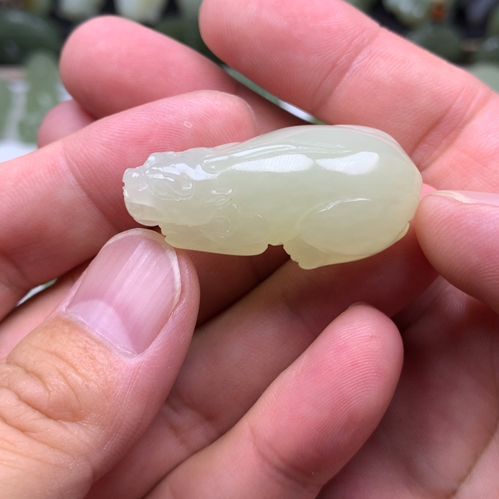 和田玉未镶嵌挂件