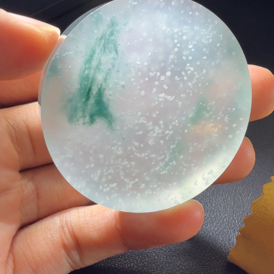 翡翠未镶嵌颈饰ssss