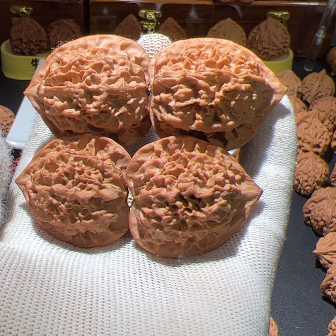 文玩核桃把件林**人入云龙