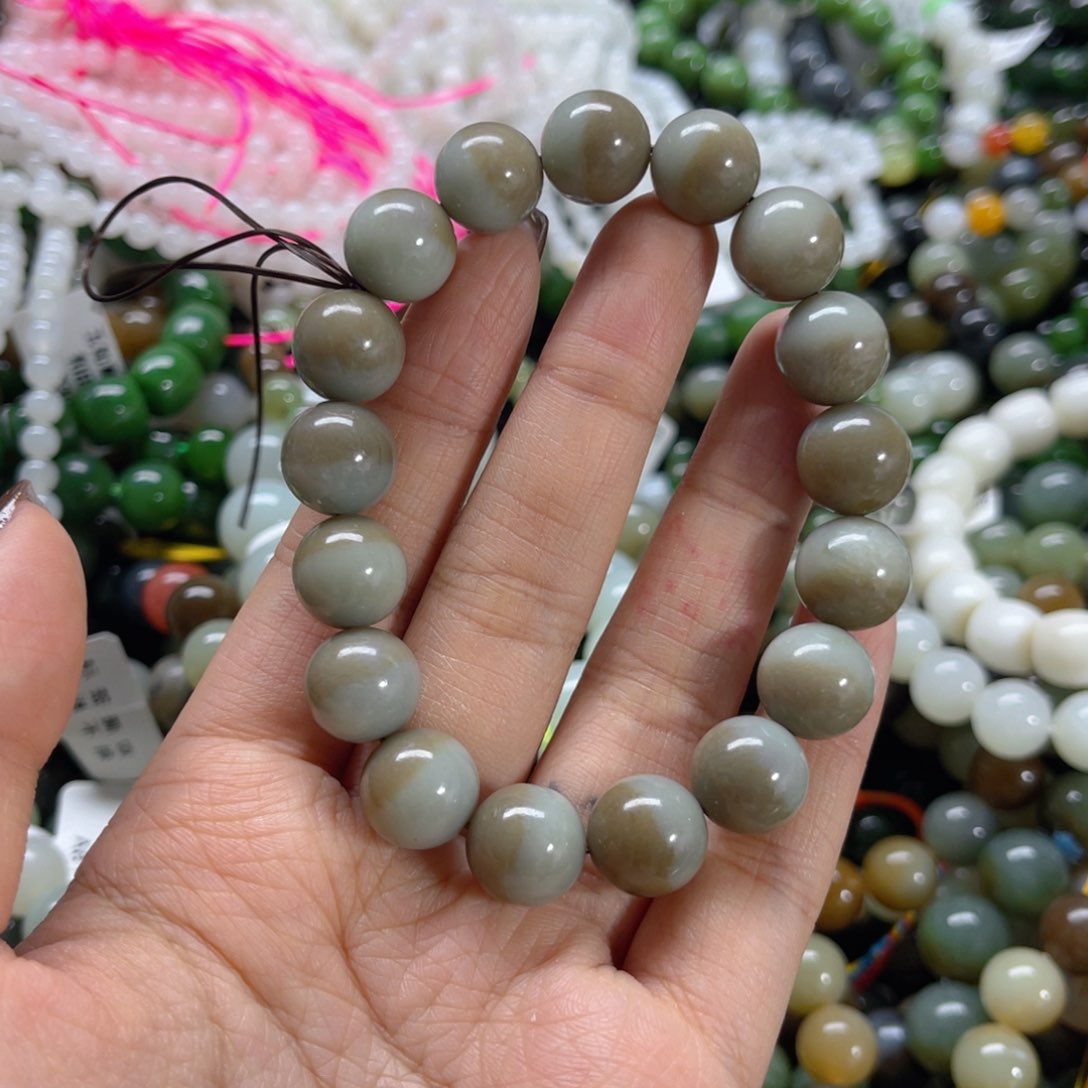 未镶嵌手链和田玉