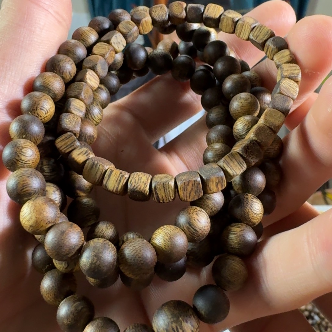 用***2奇楠沉香手串卡0.8 多 25g+ 送0.5方珠单圈