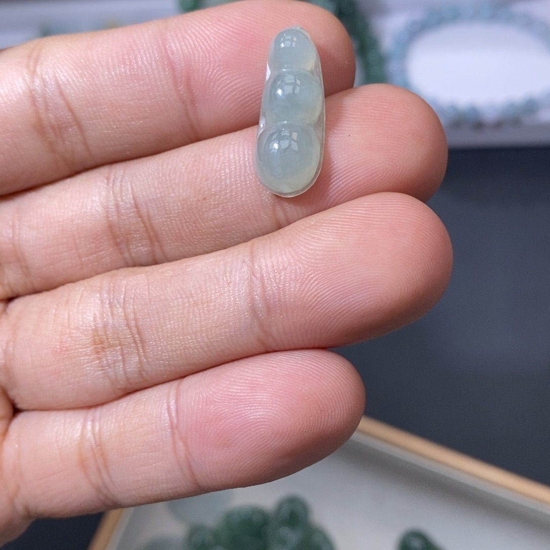 翡翠未镶嵌手链天然a货翡翠13