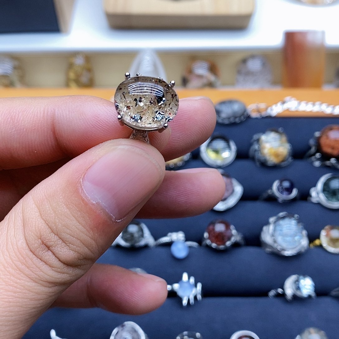 水晶戒指银S925镶嵌L***i天然水晶戒指