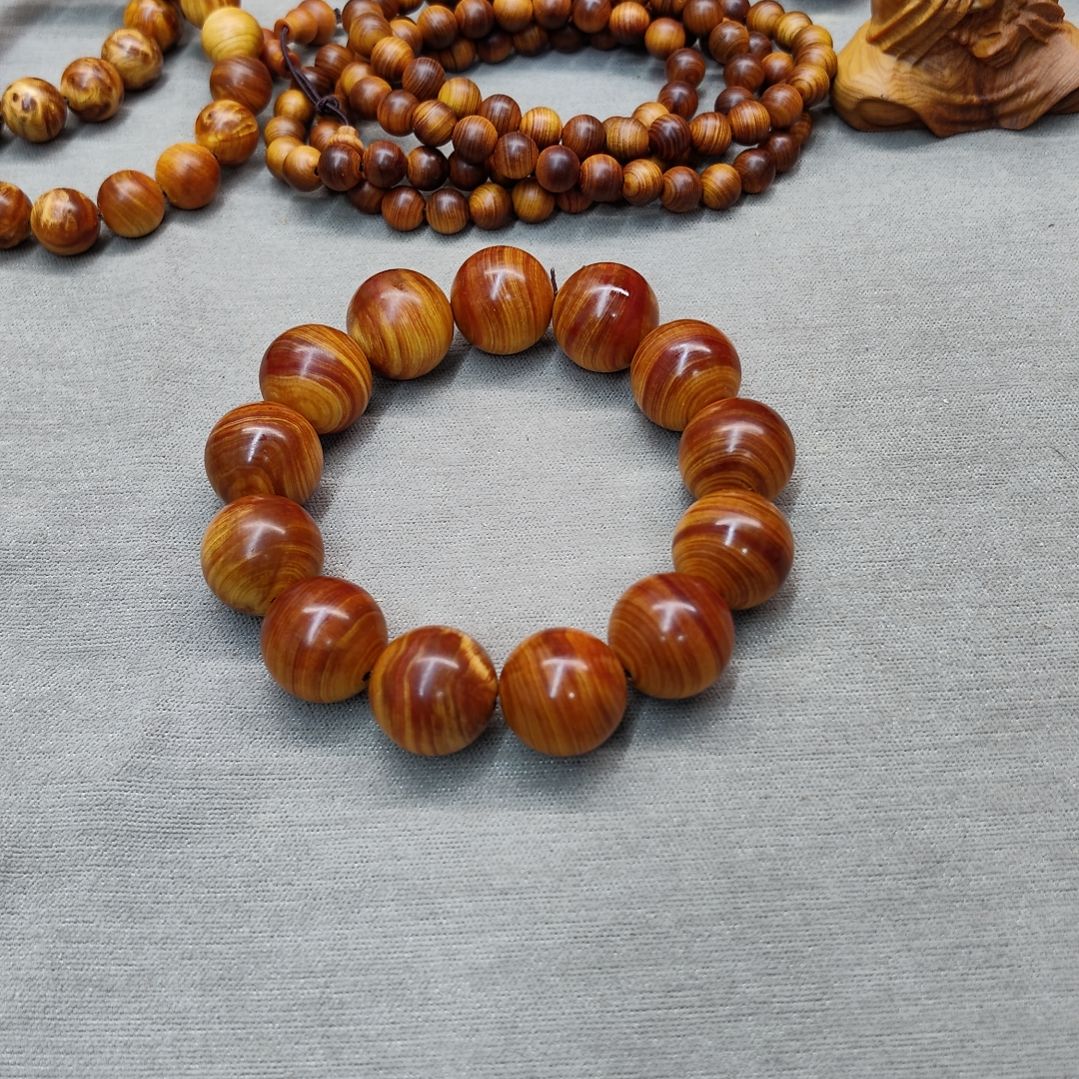 池***仔1.8红油玉华太行崖柏。。