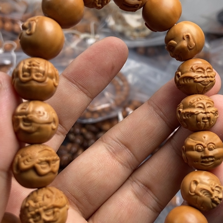 猴头核桃吊坠是不是很喜欢