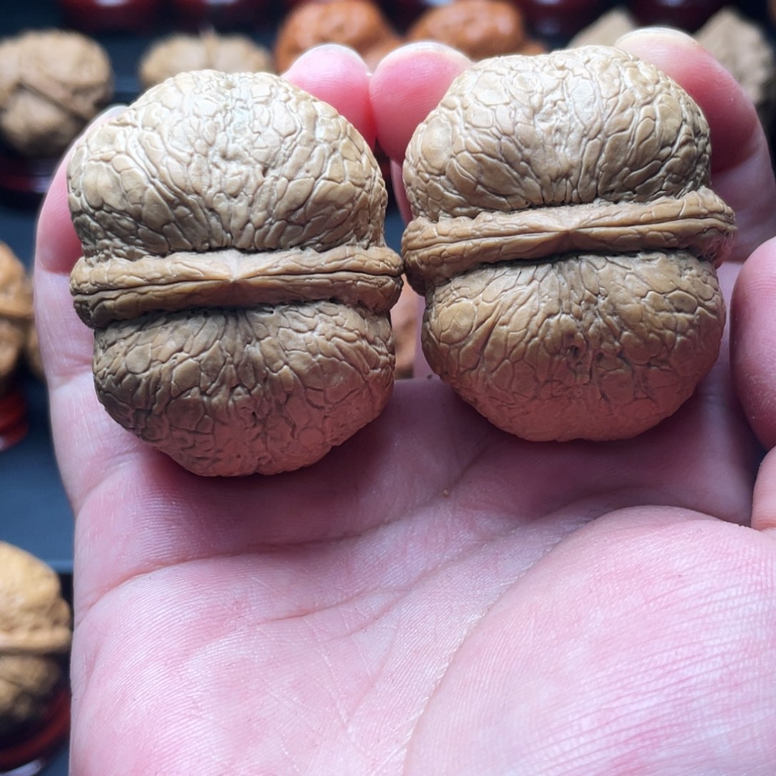 文玩核桃把件…………