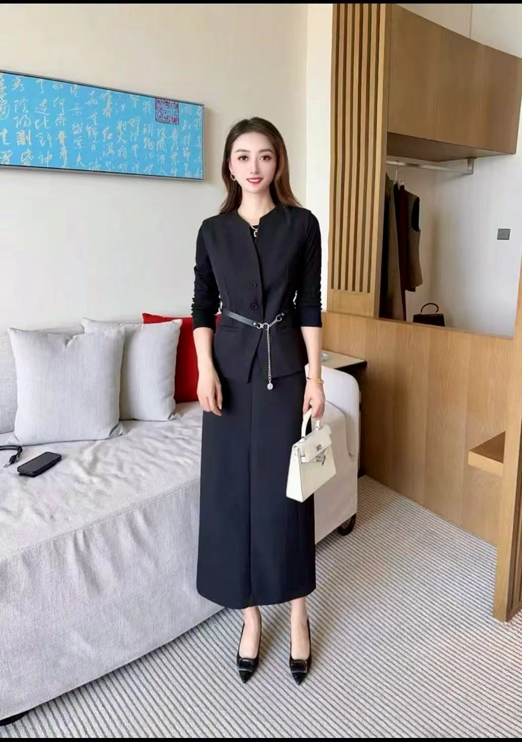 09时尚套装裙女新款时髦气质显瘦女神范马甲后开叉半身裙三件套