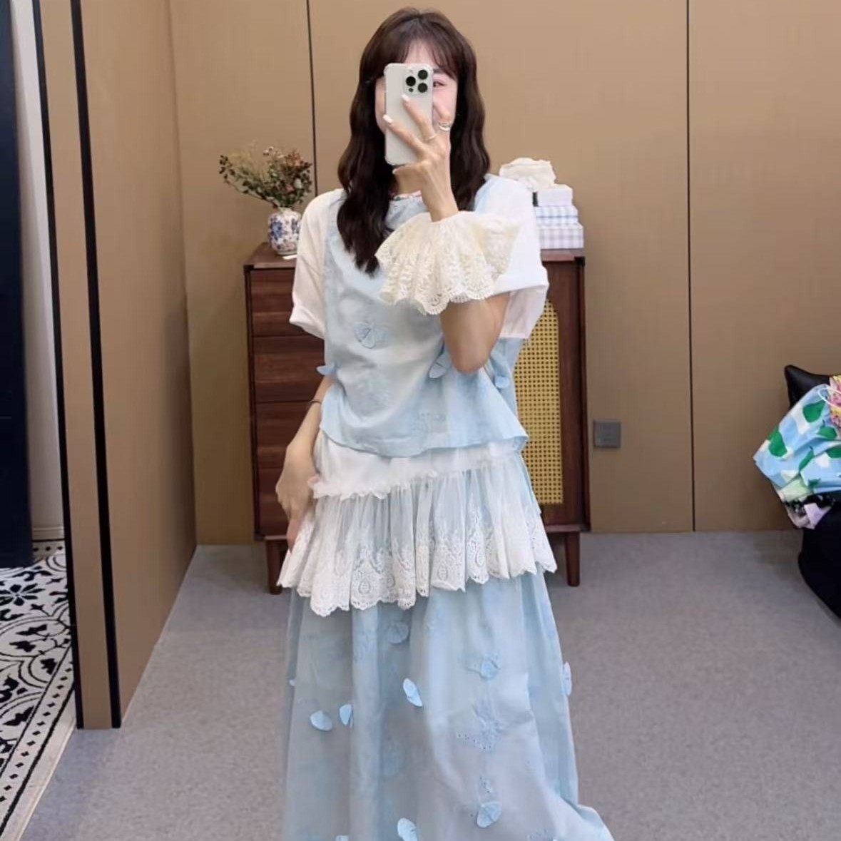 2025-9039蝴蝶图案背心高腰半身裙两件韩版甜美韩版设计时尚气质