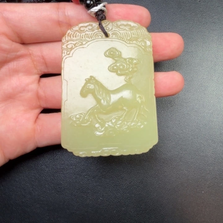 春****和田玉未镶嵌挂件