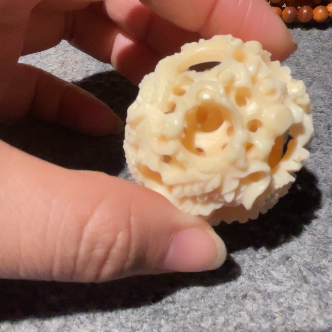 柏木（崖柏）象牙果鬼工球