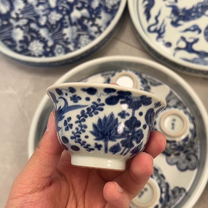 摆件宏*景德镇青花小压手杯