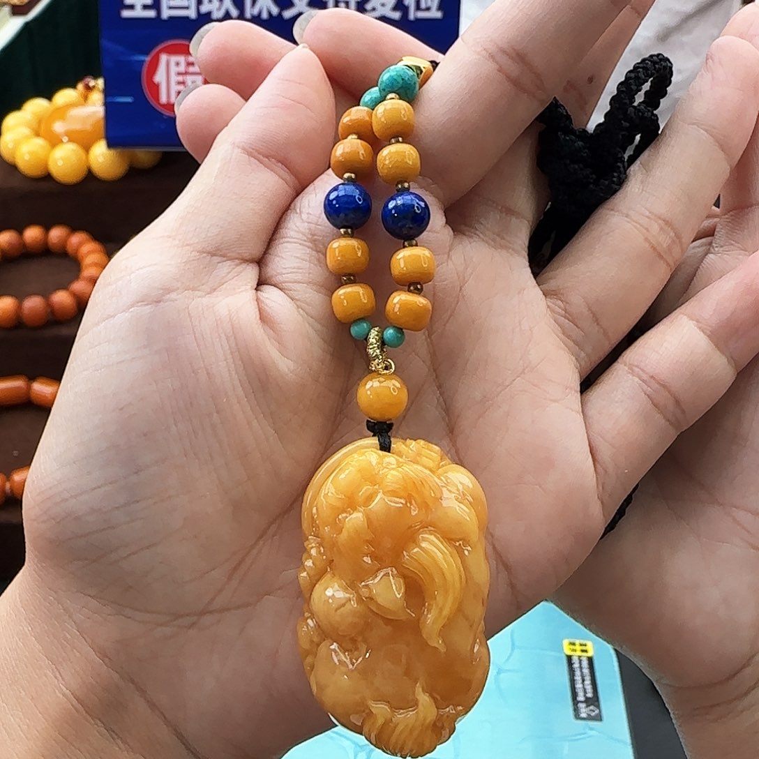 琥珀颈饰未镶嵌吊坠