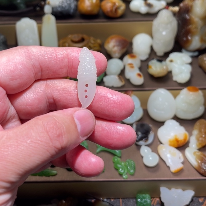 和田玉（糖玉）未镶嵌吊坠(不含链)