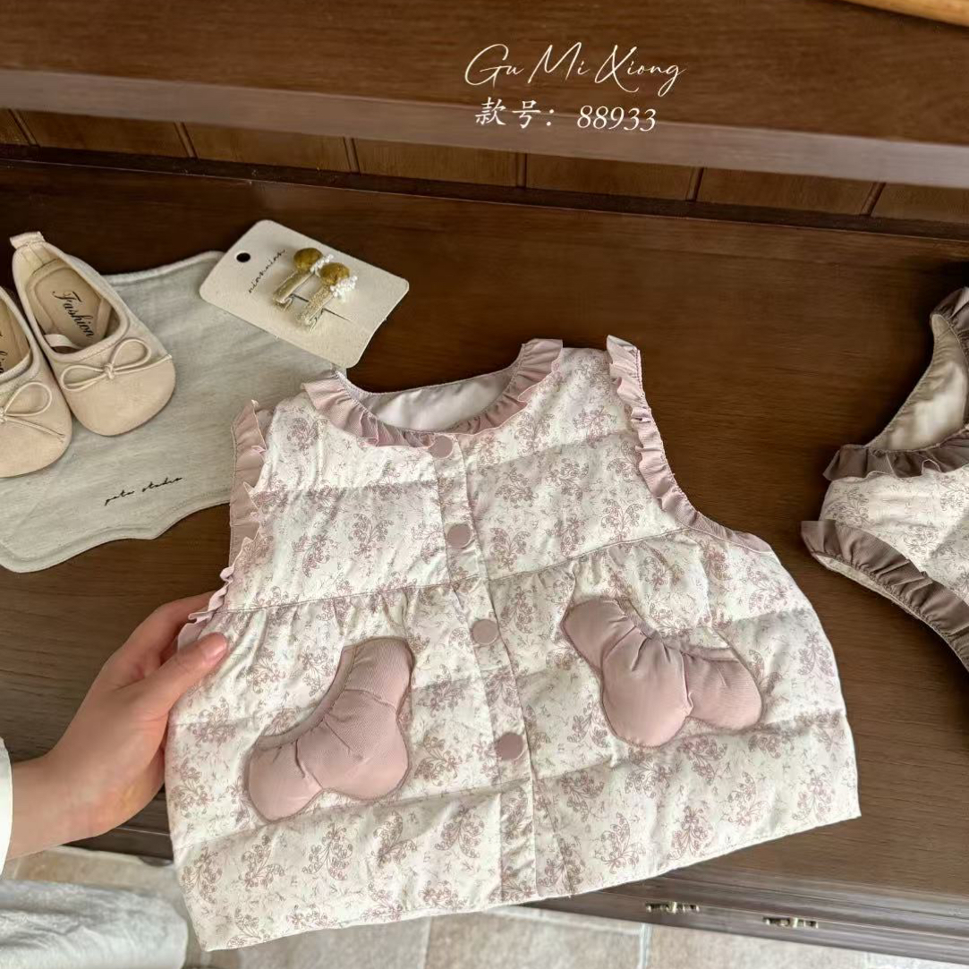 88933-谷米熊碎花甜蝶羽绒马甲