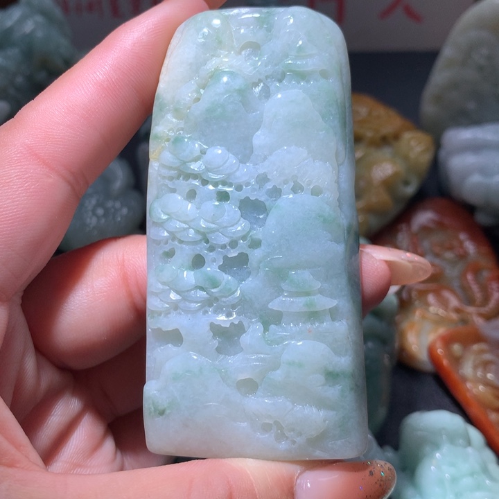 翡翠未镶嵌颈饰保真天然A货翡翠