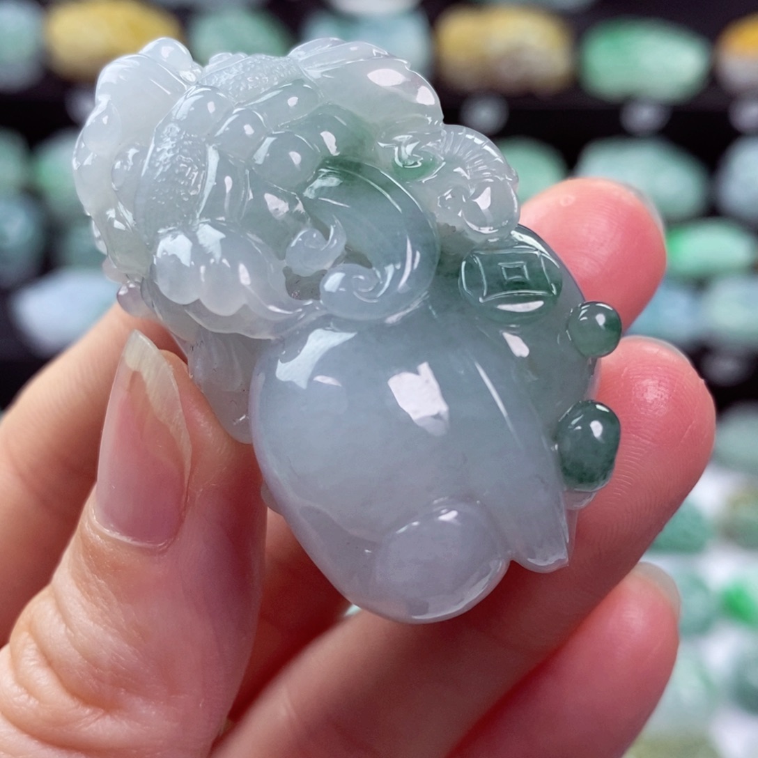 翡翠颈饰未镶嵌天然