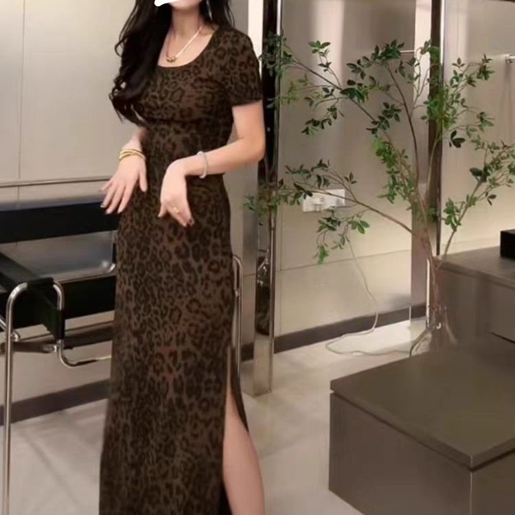 简约中腰豹纹U领夏季长裙显瘦连衣裙气质修身法式复古双开叉女装