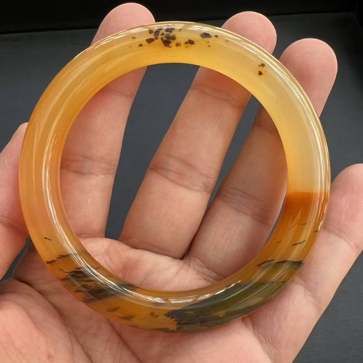 黄龙玉精品 水草花56圈口手镯宽10厚10 半山半水