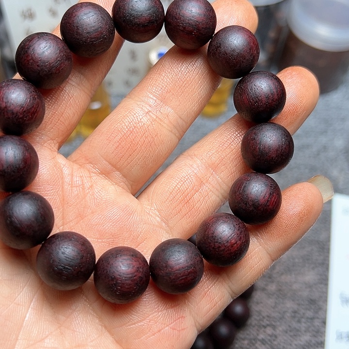 藤类降真香1.5圆柱精品红油红降精品超一档