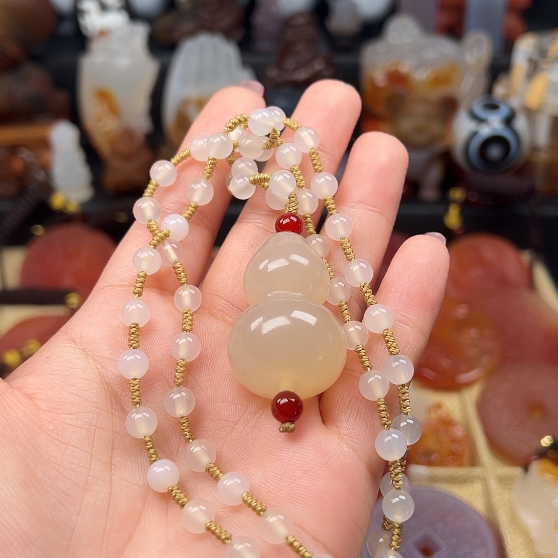 玛瑙/玉髓未镶嵌颈饰