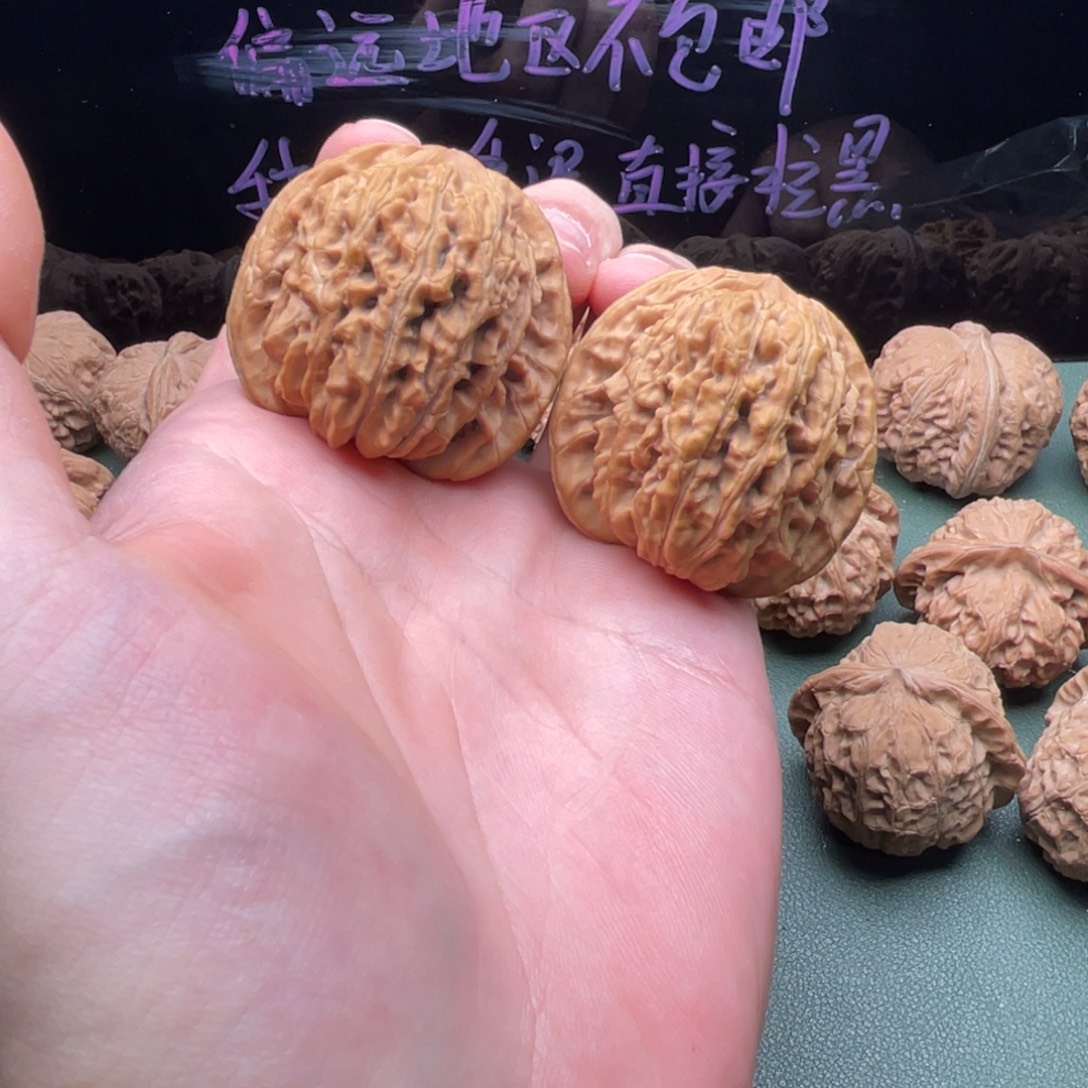 把件核桃42全品四座楼