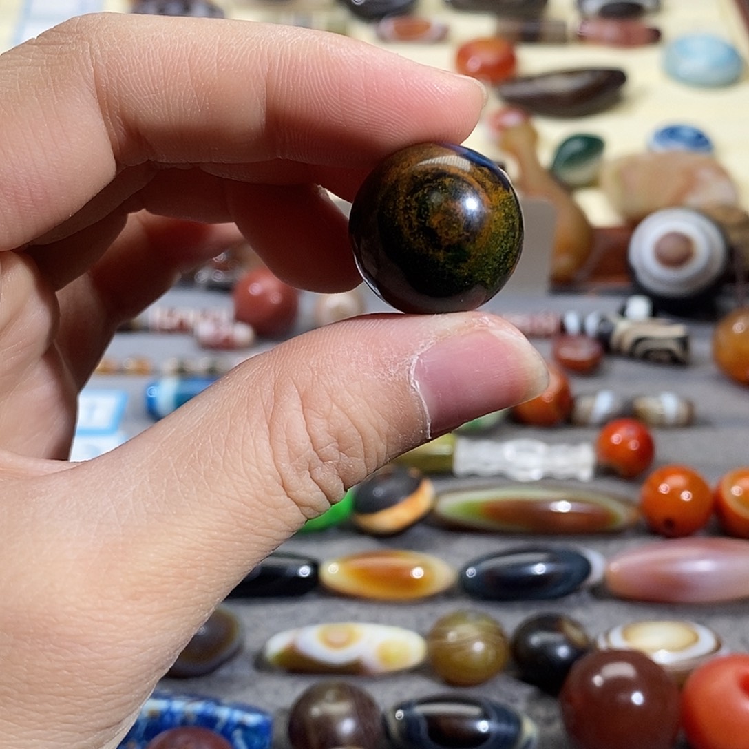 左***叶玛瑙/玉髓合金颈饰