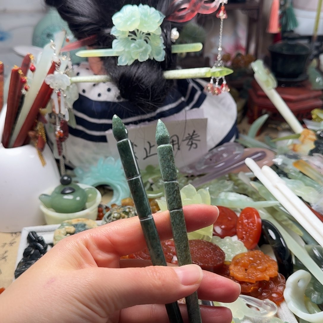 蛇纹石玉合金发饰