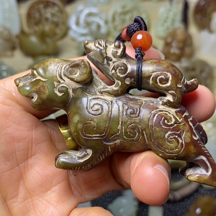 和田玉挂件未镶嵌