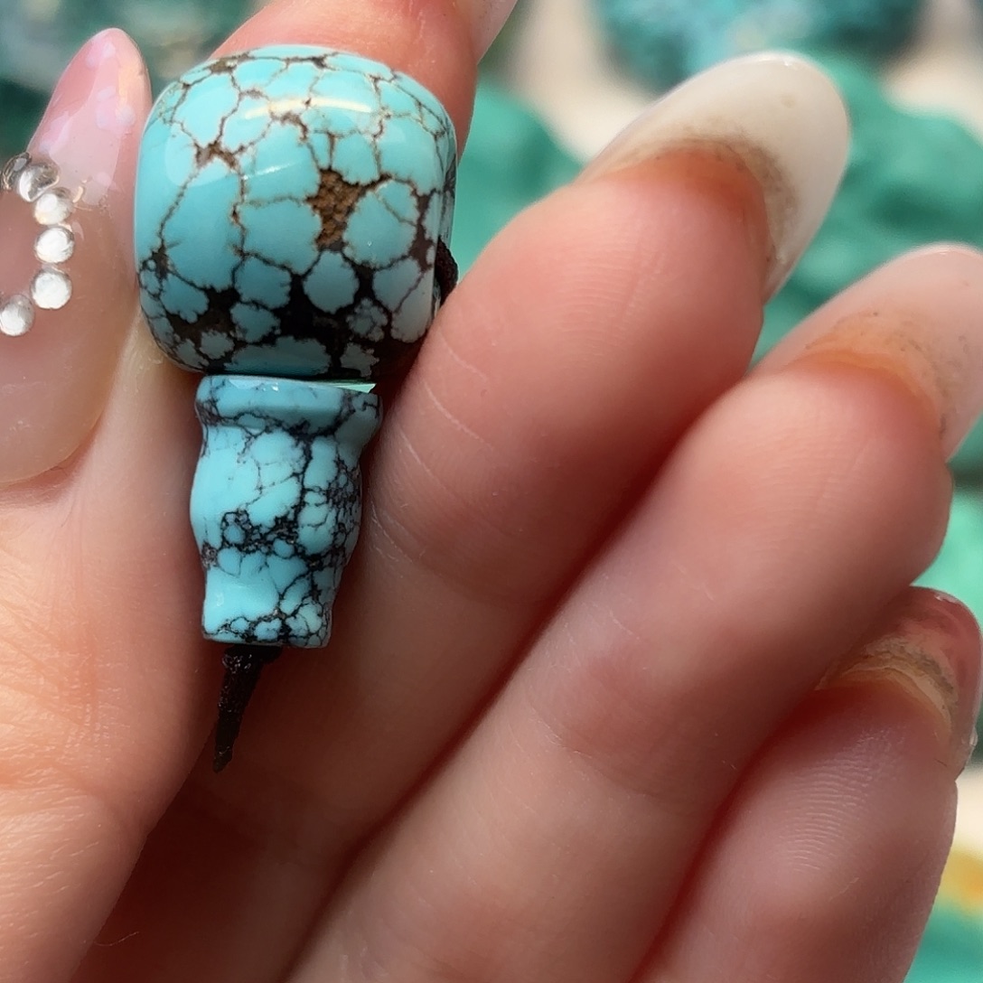 绿松石未镶嵌手串