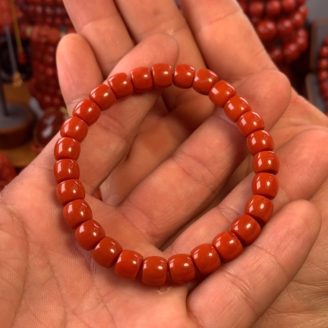 南红玛瑙配饰未镶嵌