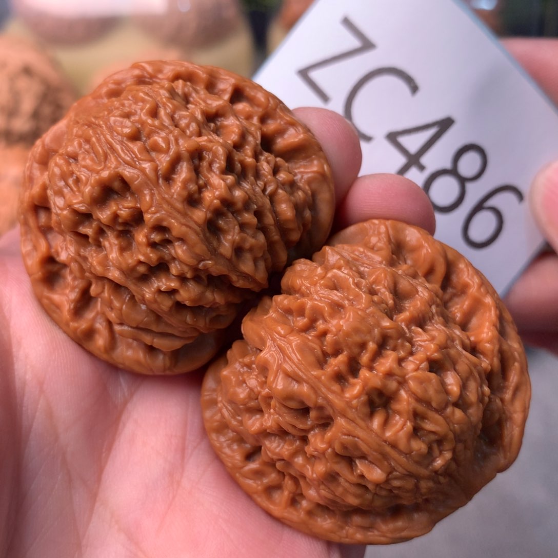 文玩核桃把件红皮粗筋肉球南疆石43