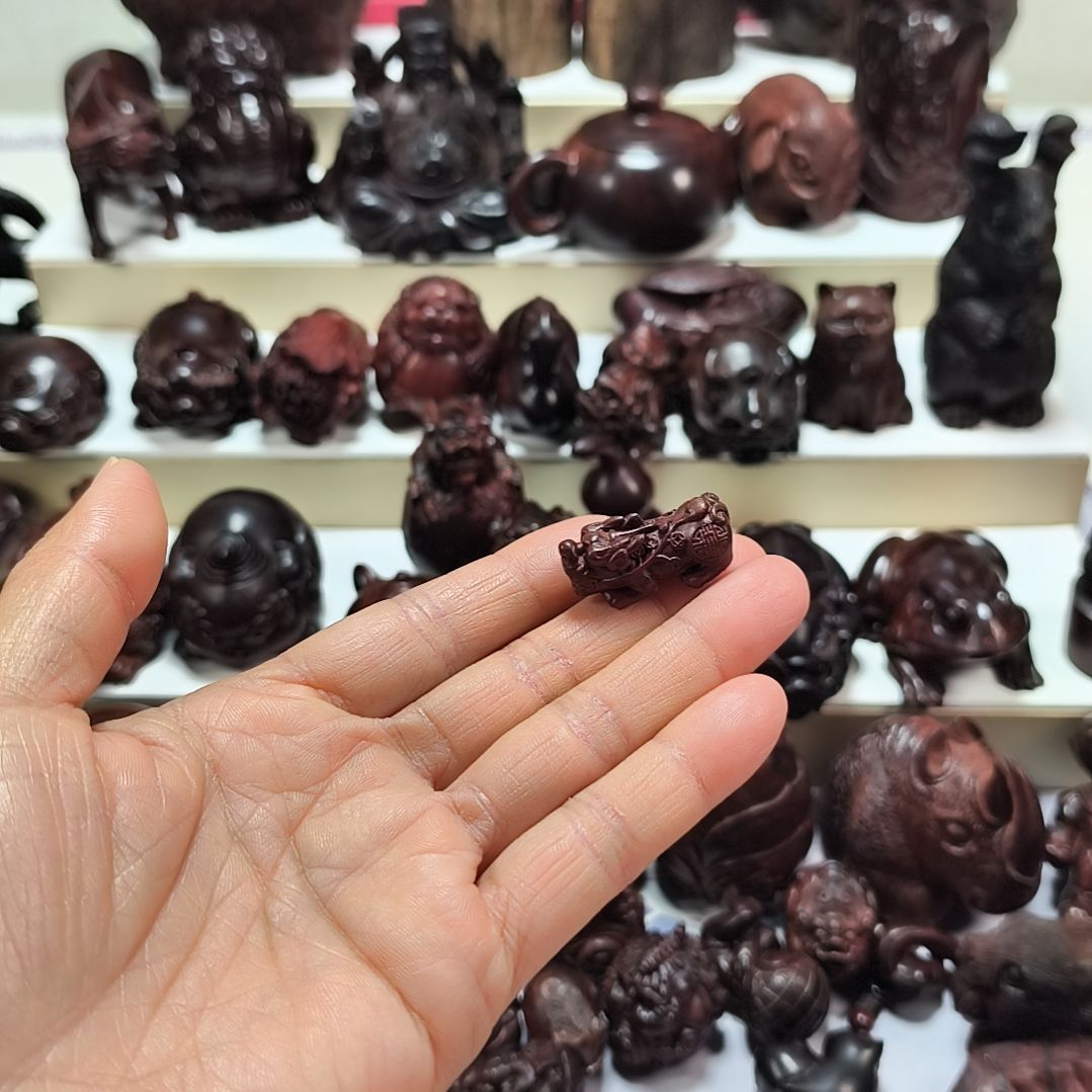 檀香紫檀（小叶紫檀）婺****咚