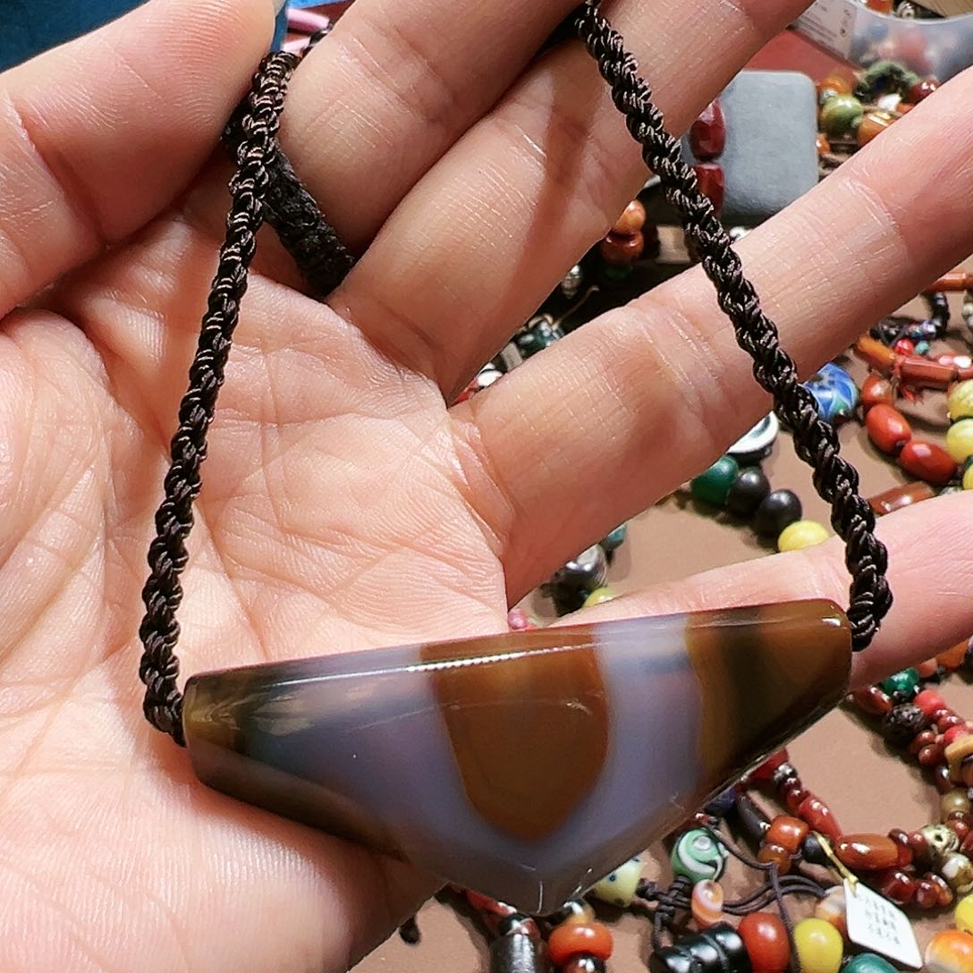 玛瑙/玉髓颈饰未镶嵌