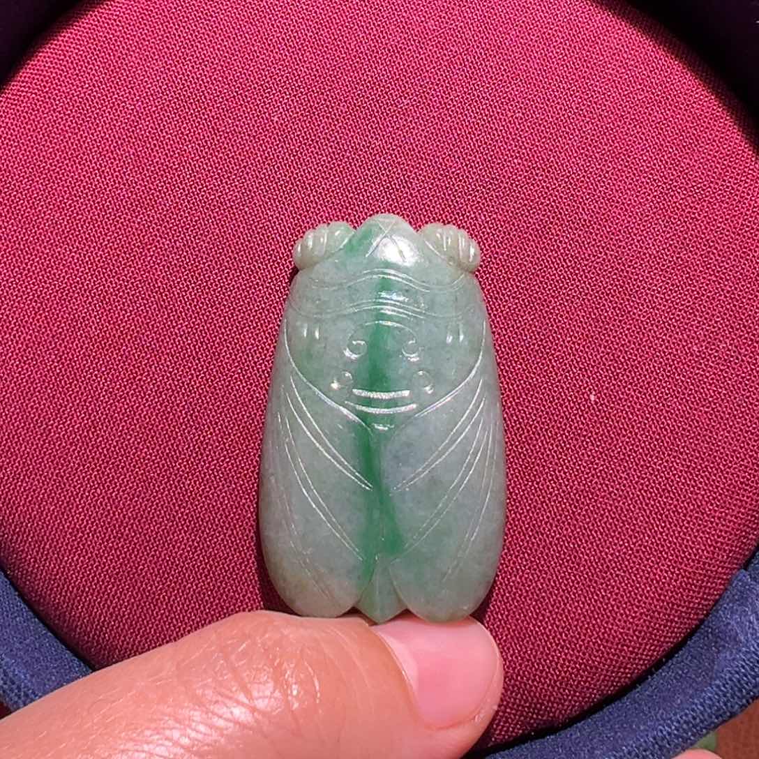 翡翠挂件未镶嵌王*炮