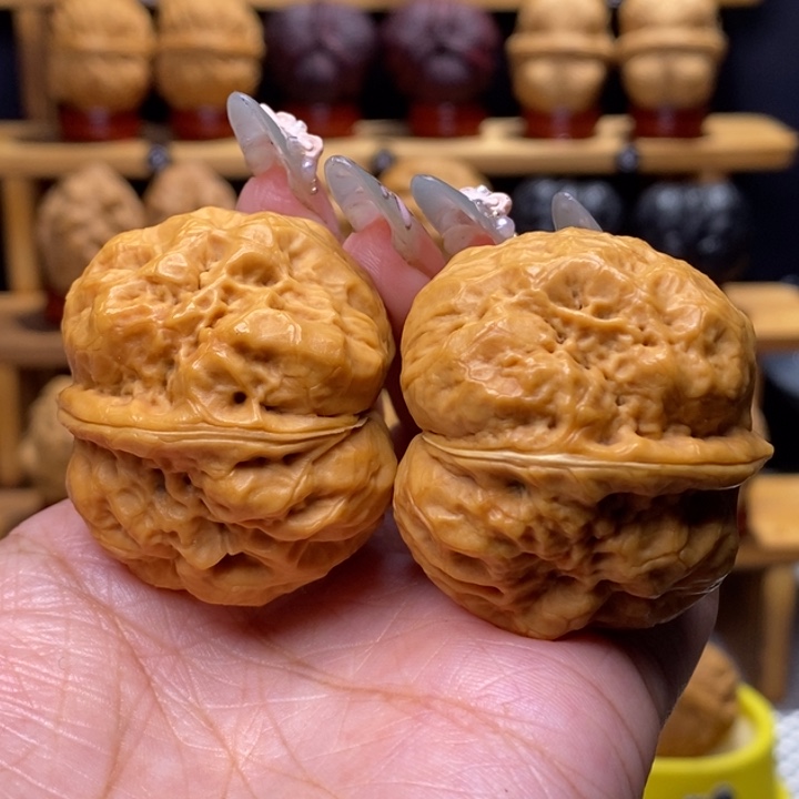 蘇***喰文玩核桃把件佛陀蟾5号41尺