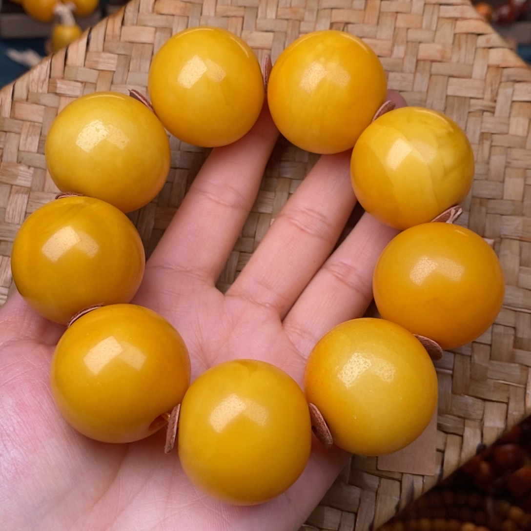 蜜蜡裸石未镶嵌蜜蜡