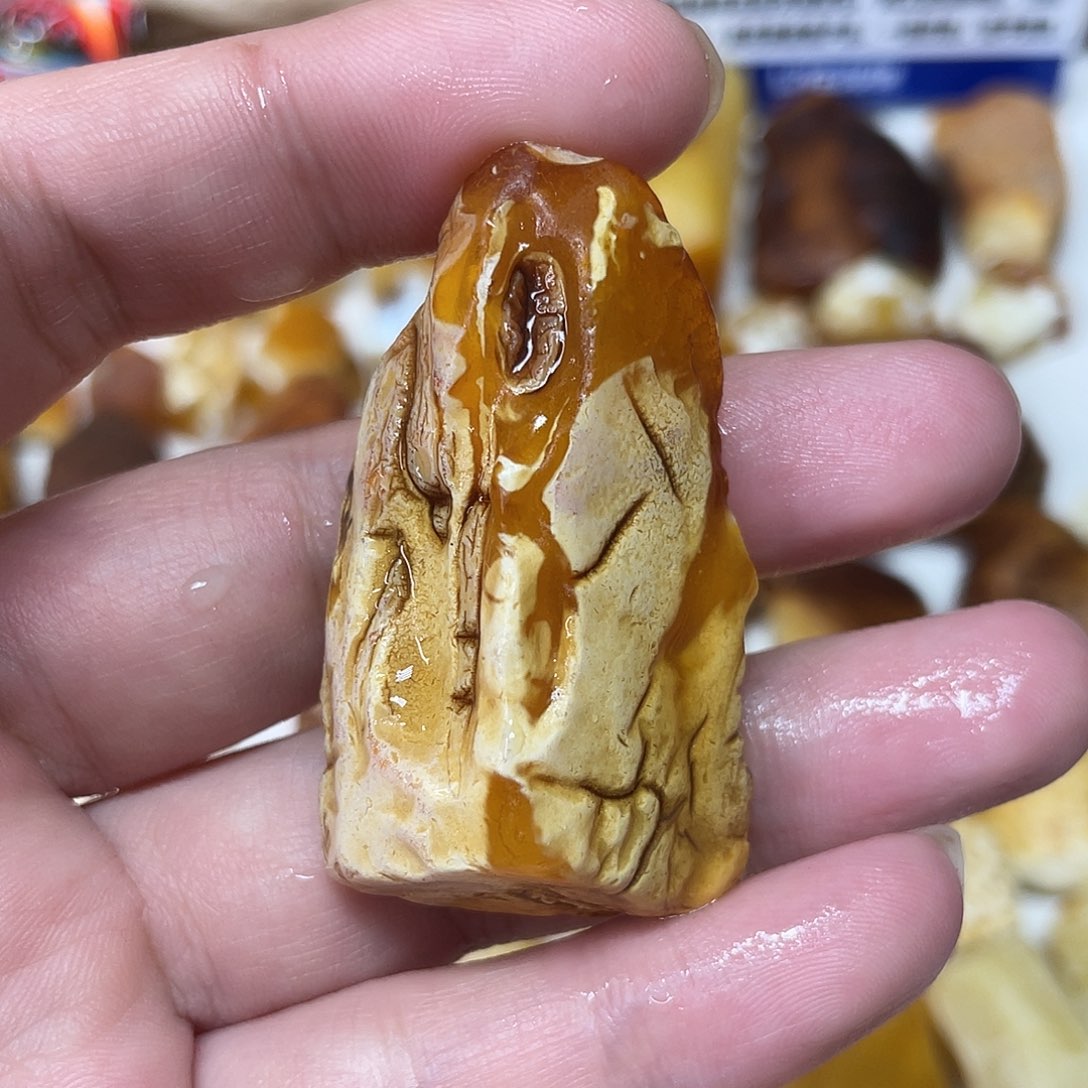 定制琥珀未镶嵌原矿琥珀