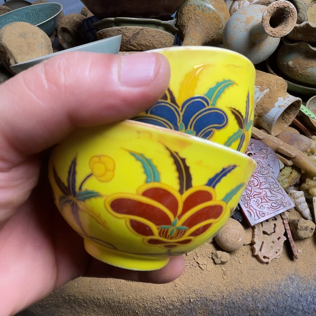 摆件哈哈这才刚看到信息哈啊好帅