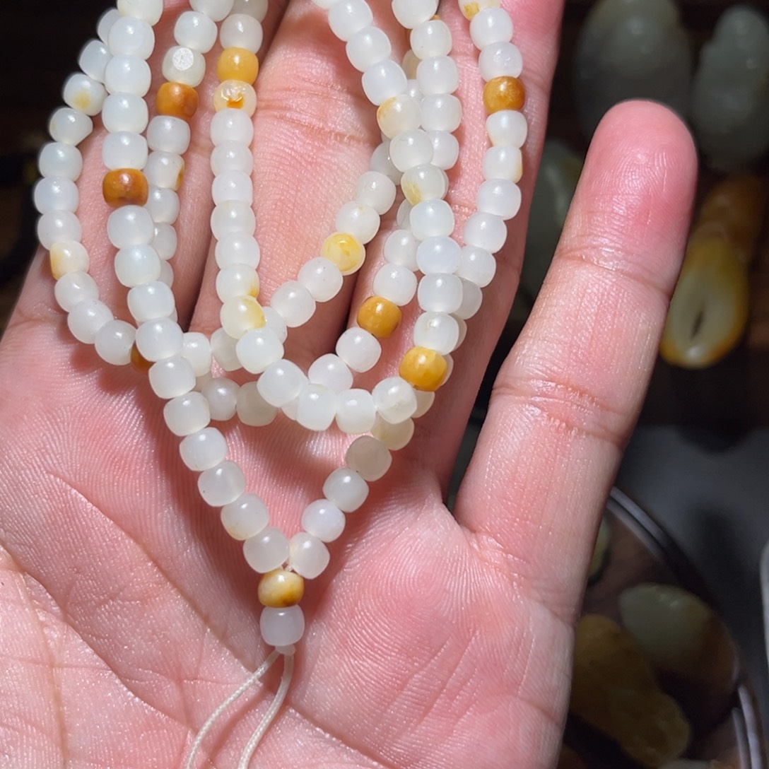 风***雨和田玉未镶嵌颈饰