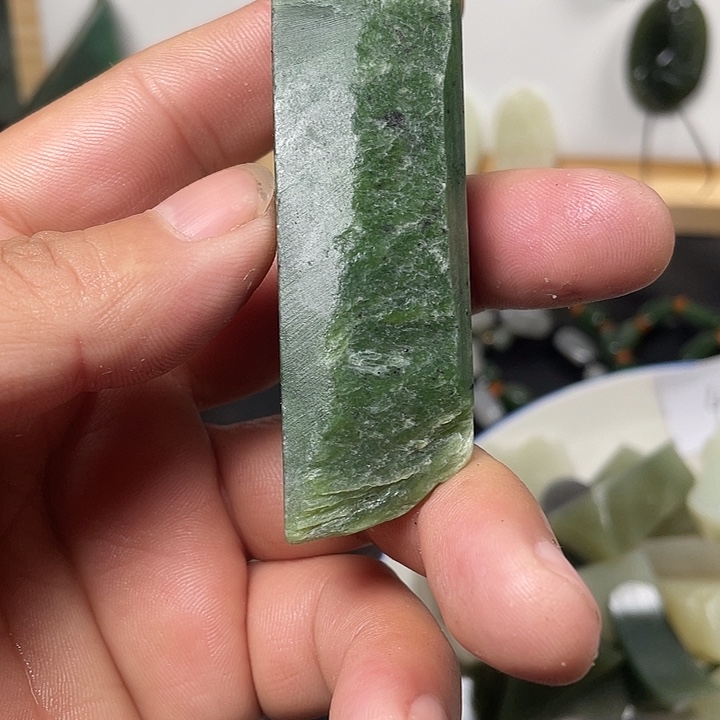 ～***飞和田玉未镶嵌珠宝半成品