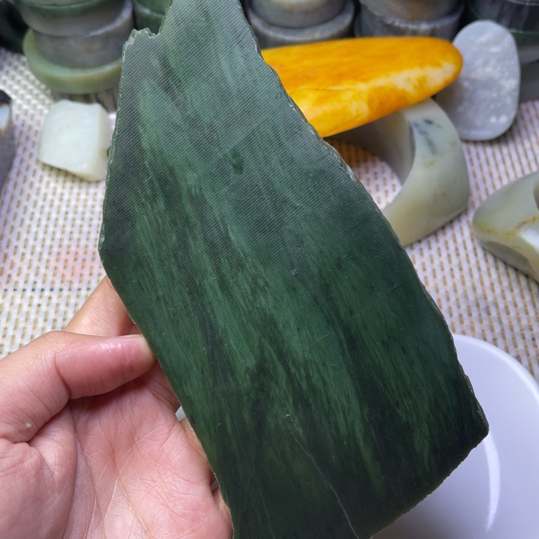 未镶嵌和田玉珠宝半成品黑羊洞牌子板