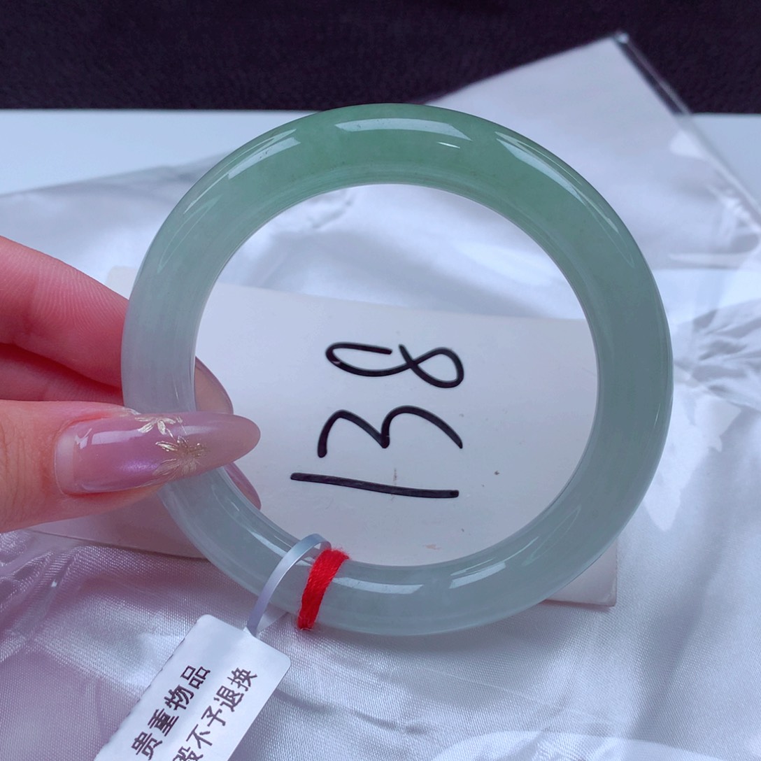 翡翠手镯未镶嵌翡翠55