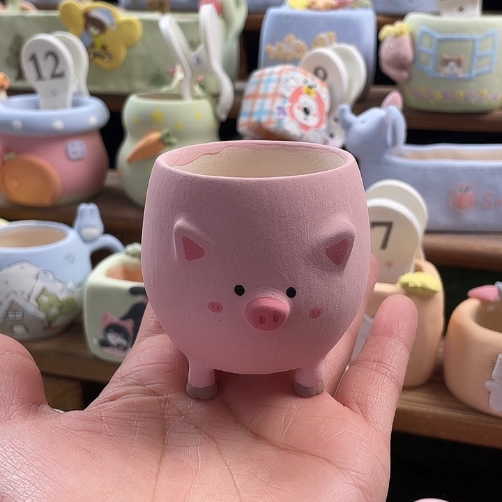 小猪花盆手工手绘