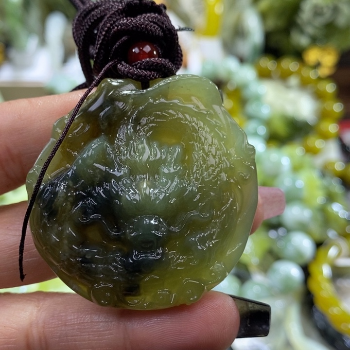 岫玉岫玉吊坠未镶嵌