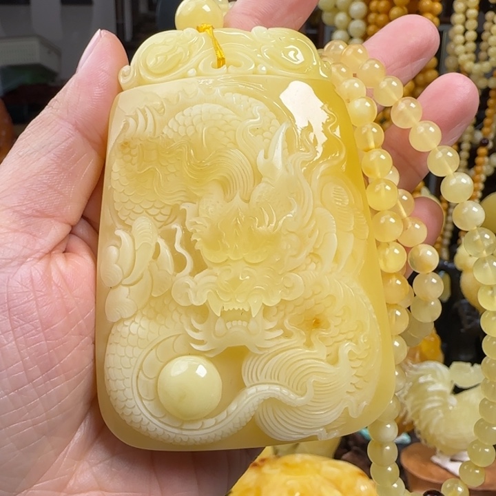 蜜蜡珠宝奇石未镶嵌