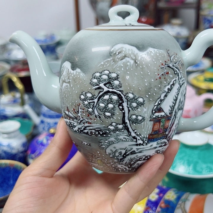 摆件景德镇陶瓷博物有限公司副总